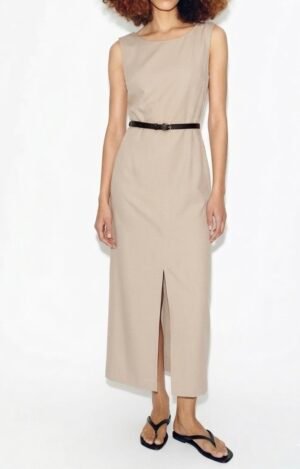 Linen dress with a front slit and brown leather belt